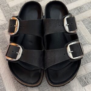 Birkenstock black Leather sandals, silver buckles, size 38. Women’s